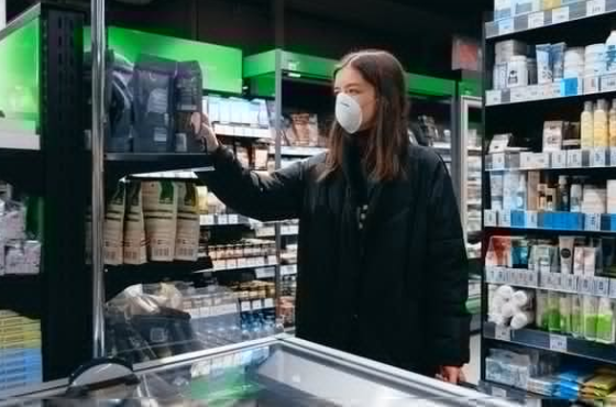 2 Escape and March , Temporary food 「 Two sided Jianghu 」