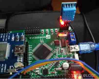 Stm32f1+bc20+mqtt+freertos system is connected to Alibaba cloud to transmit temperature and humidity and control LED lights